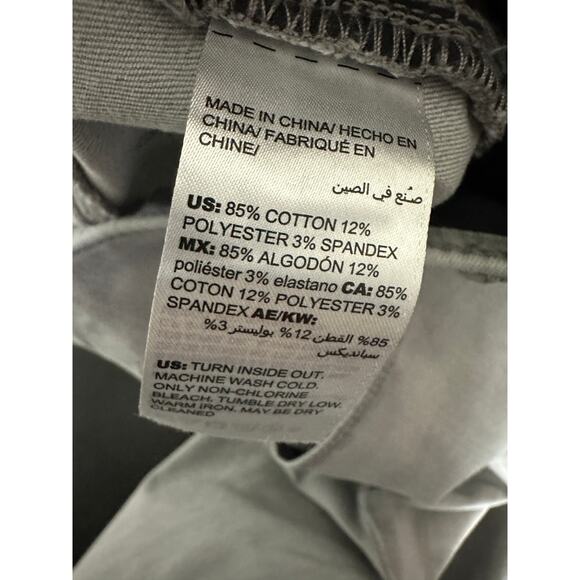 Chico's Grey Wash Stretch Band Slim Cotton Blend Jeans Women's Size 0R (4) - Picture 6 of 8